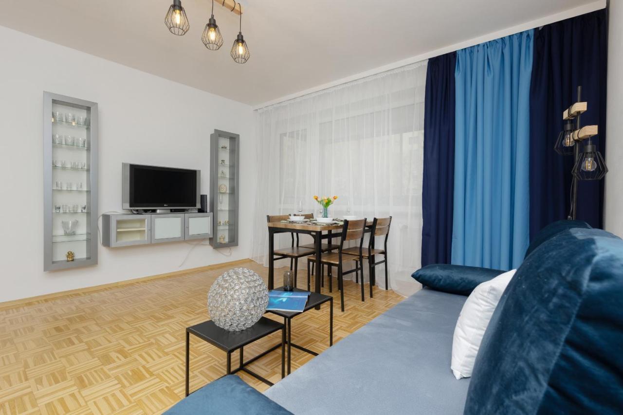 Family Apartment Bogatynska Bemowo By Noclegi Renters Warsaw Exterior photo